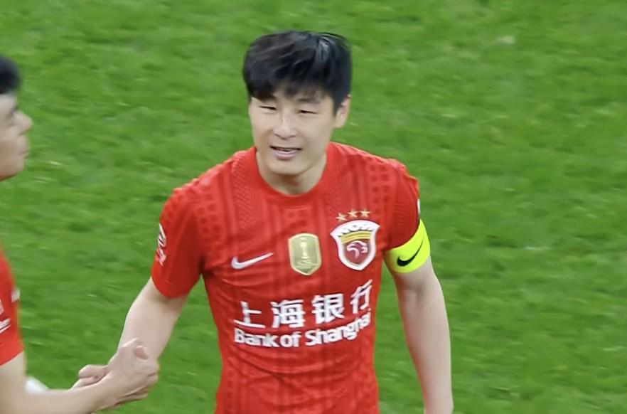 武磊时隔10个月再度在中超进球，252场168球为历史第一射手